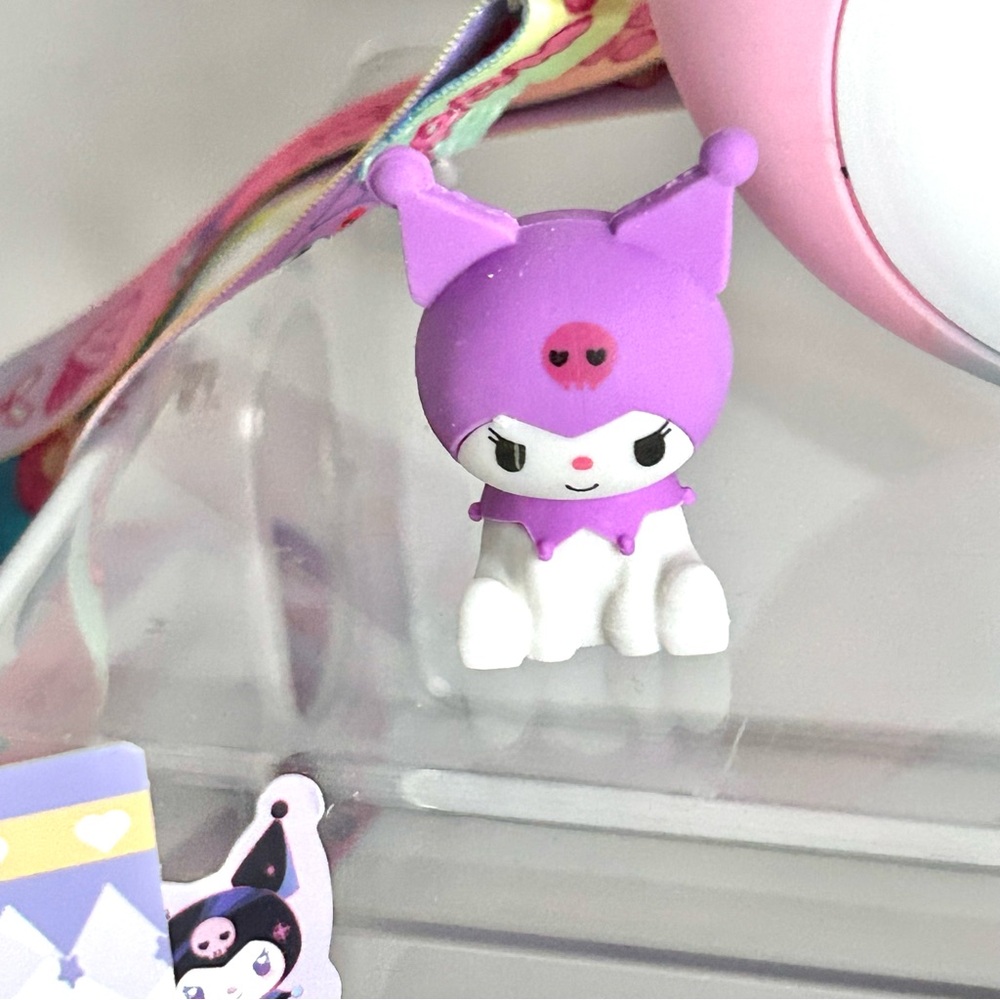 💜(KUR305) Kuromi Adorable 10-Piece Mini Purse Bundle! - Picture 8 of 9